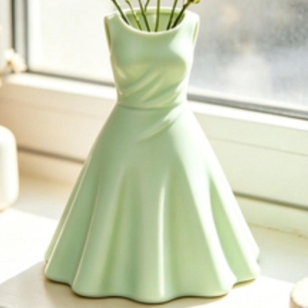 3D Printed Princess Dress shape Vase Romantic Desktop Ornament Flower Ware Coffee Table