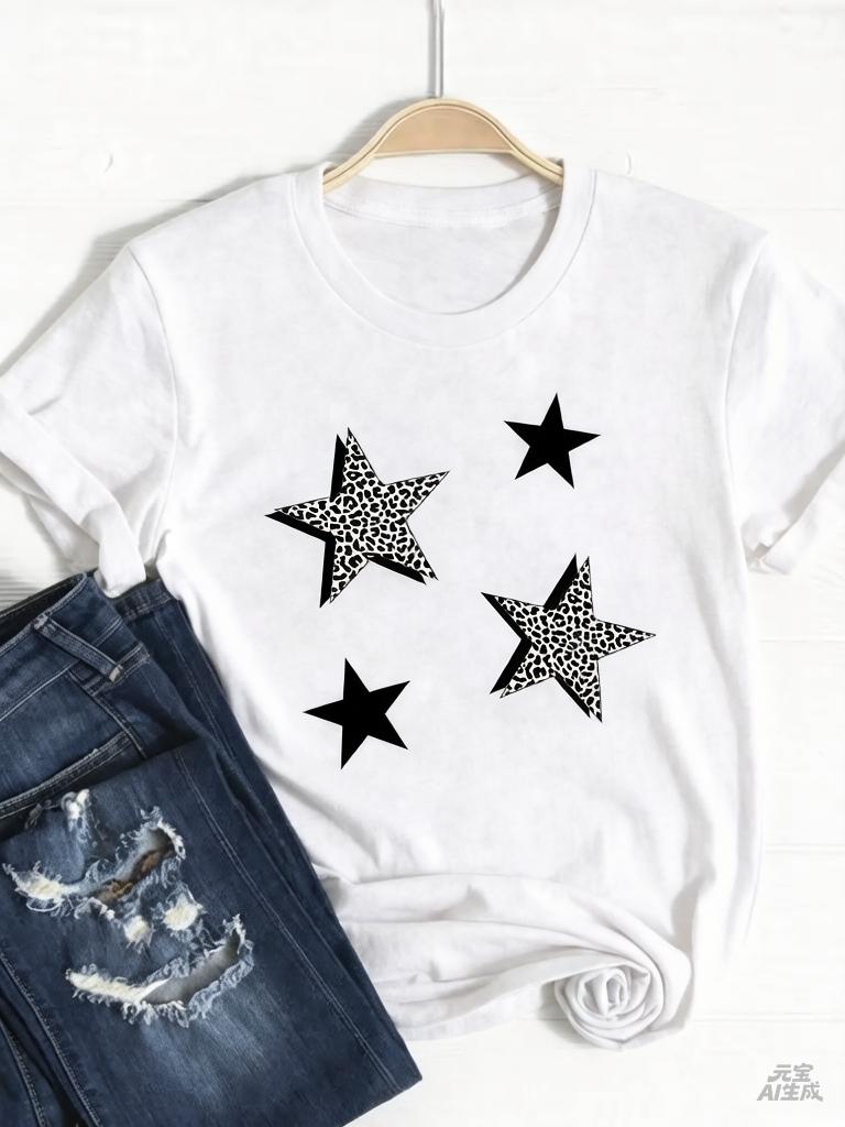 2026 Womens Clothing Star Print Tshirt Heart Pattern Trend Exquisite Cool Summer Top Fashionable Shortsleeved