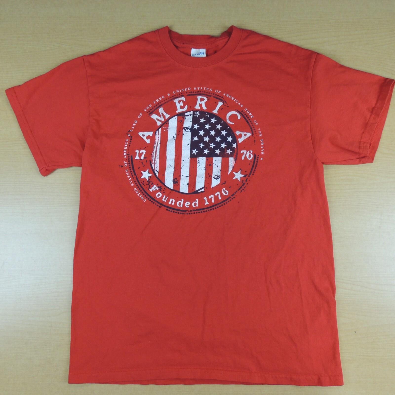 America T-Shirt gildan Heavyweight Blend Cotton Red Size M S