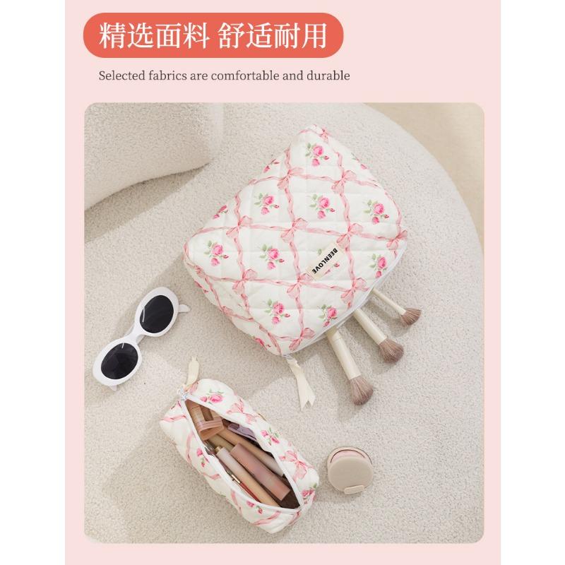 Fashion Large Capacity Quilted Bow Flower Pattern Cosmetic Bag For Women