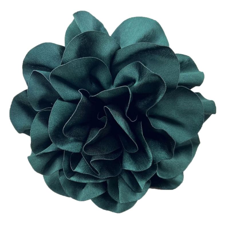 Brosche im französischen Stil Modische Blume Anstecknadel Handgefertigte Seidenblumen Geformte Anstecknadel Schmuckaccessoire für Frauen