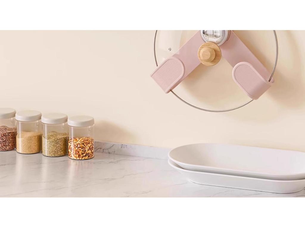 Wall-Mounted Rotating Pot Lid Organizer with Suction Cup, Punch-Free Kitchen Storage Rack for Hanging and Cutting Boards.