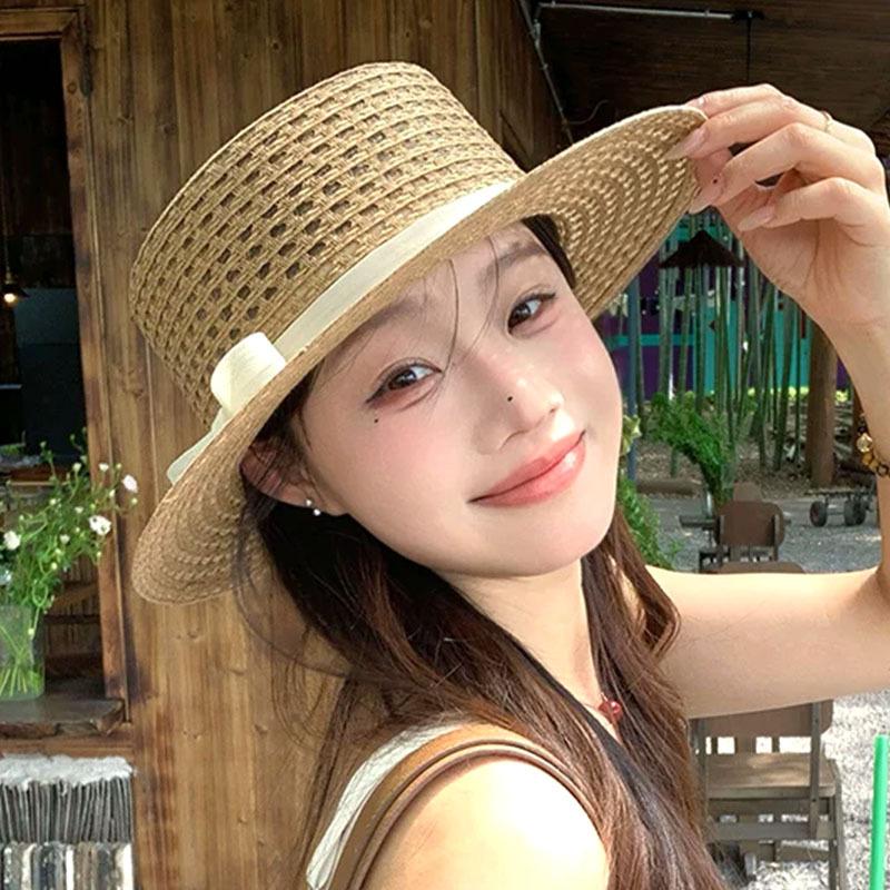 French Wide-Brimmed Straw Hat for Women Spring Summer Beach Sun Protection Cap with Elegant Bow Tie Sand Photo Shade