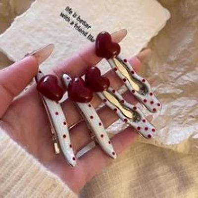 2Pcs Sweet Heart Polka Dot Metal Hairpin Non Slip Hairpin Geometric Duckbill Hair Pin Women Barrettte Hair Clip Accessories