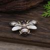 Heiß verkaufende emailierte geometrische Blume magnetische Brosche, modische kreative Blumenbrosche für Damen