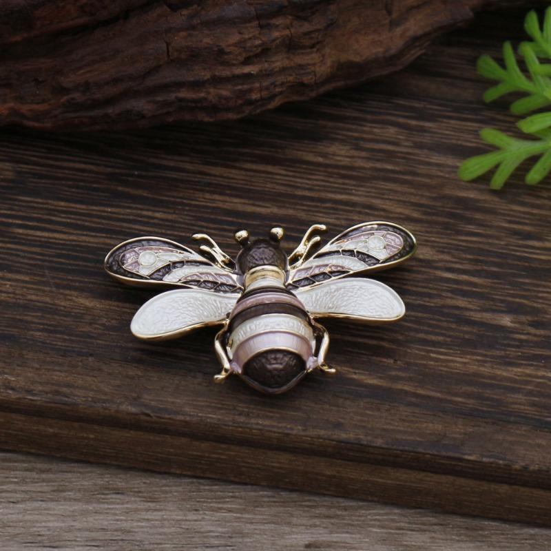 Heiß verkaufende emailierte geometrische Blume magnetische Brosche, modische kreative Blumenbrosche für Damen