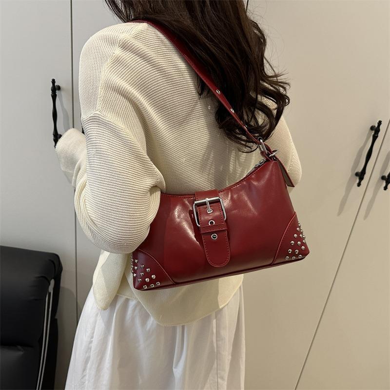 Trendy solid color niche design sense versatile casual summer new portable shoulder armpit bag women's bag