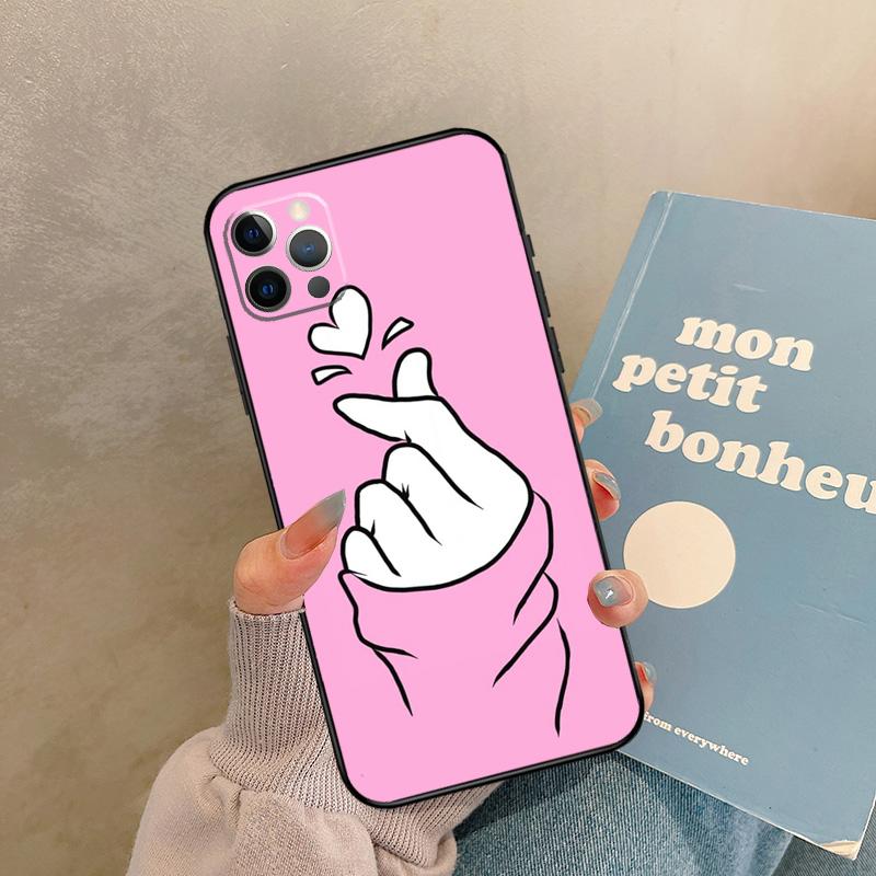 Kpop Hand Finger Heart Case For iPhone 17 Air 15 14 13 12 11 16 Pro Max 13 Mini XR 15 16 Plus 16e Back Cover Shell