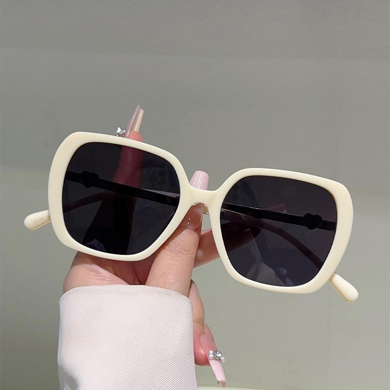 Vintage Square Sunglasses Women Fashion Cute Candy Color Rim Gradient Shades  Trendy Retro Brand Design Sun Glasses
