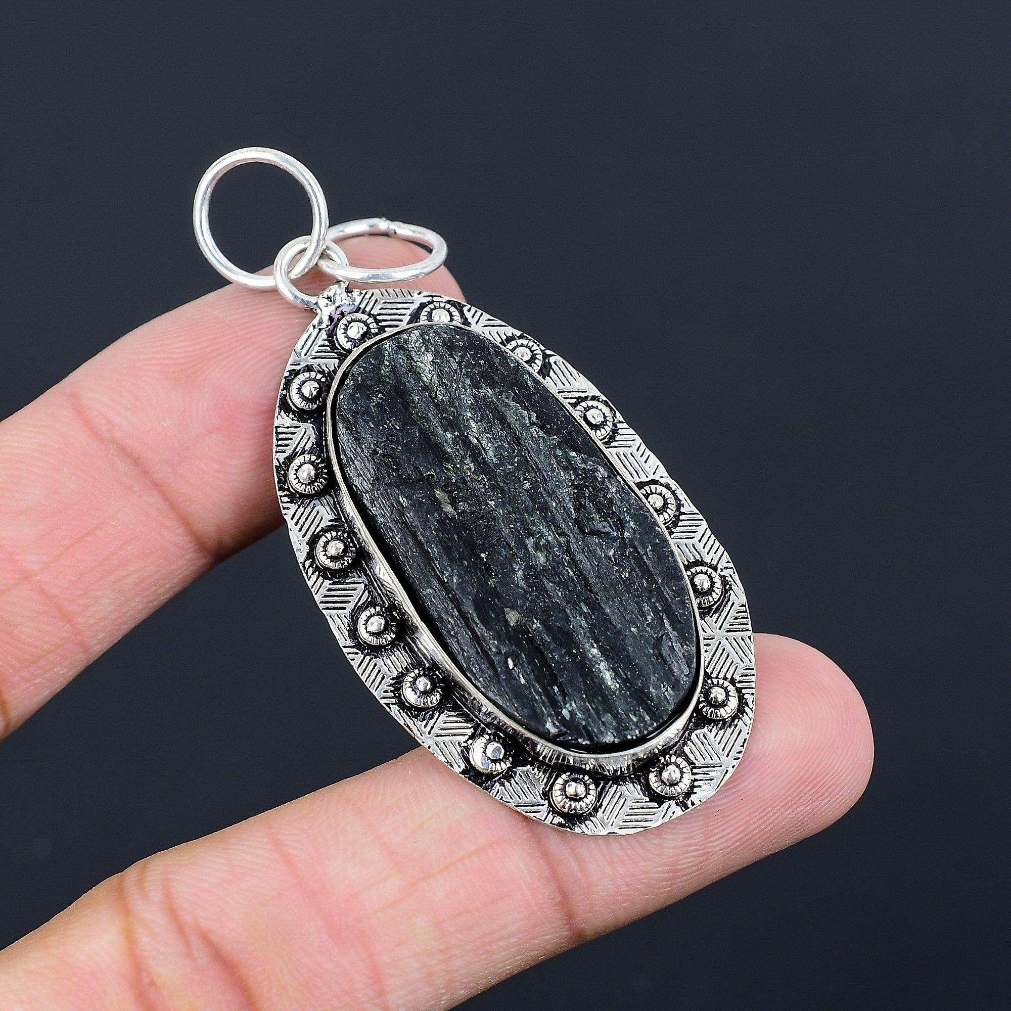 925 Sterling Silver Oval Black Tourmaline Rough Gemstone Ethnic Pendant Jewelry
