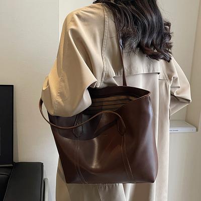 Retro Tote Bag Women's New Fashionable Simple Large-capacity Armpit Bag Casual Versatile Shoulder Bag