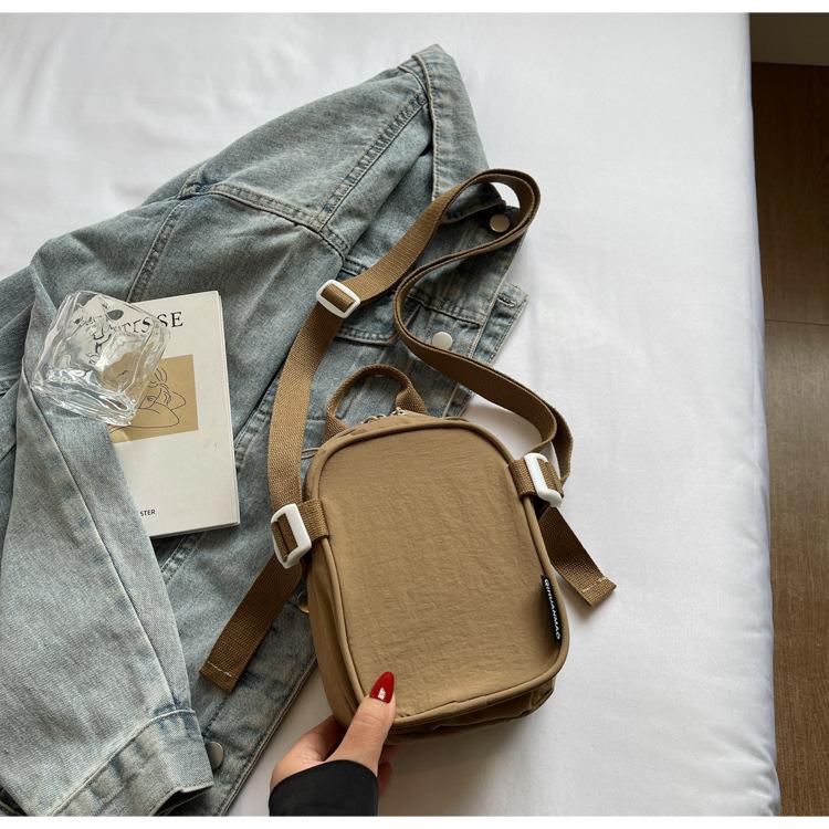 

New small bag women 2025 Korean version washed cloth shoulder mobile phone bag casual versatile messenger mobile phone bag women