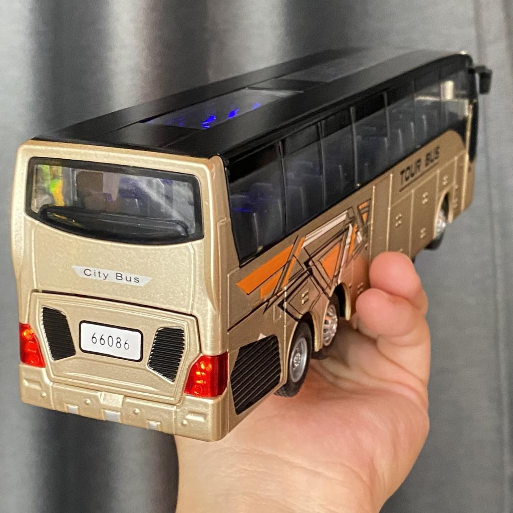 1:30 Business Long Distance Single Decker Bus Alloy Die & Cast Model Car Chrismas Gift Children Toy For Kids Sound & Light Boys