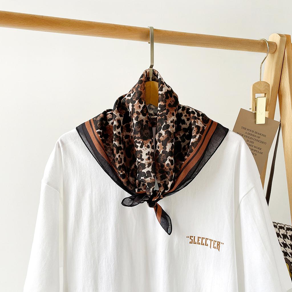58 * 58cm Four Seasons Available New Large Square Towel Headband Breathable Sweat Absorbing Sunscreen Simple Shawl Professional Scarf