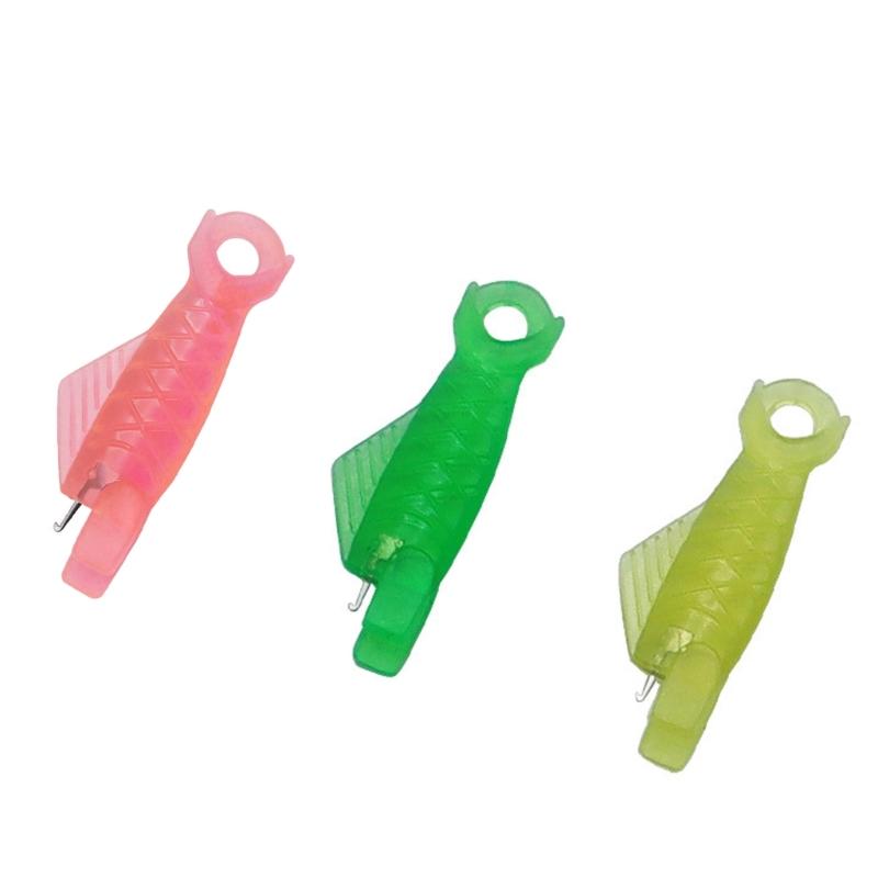 Pack of 5  Quick Threading Plastic Needle Threaders for Sewing Machines Ergonomic Compact Tool Efficient Crafting Aid