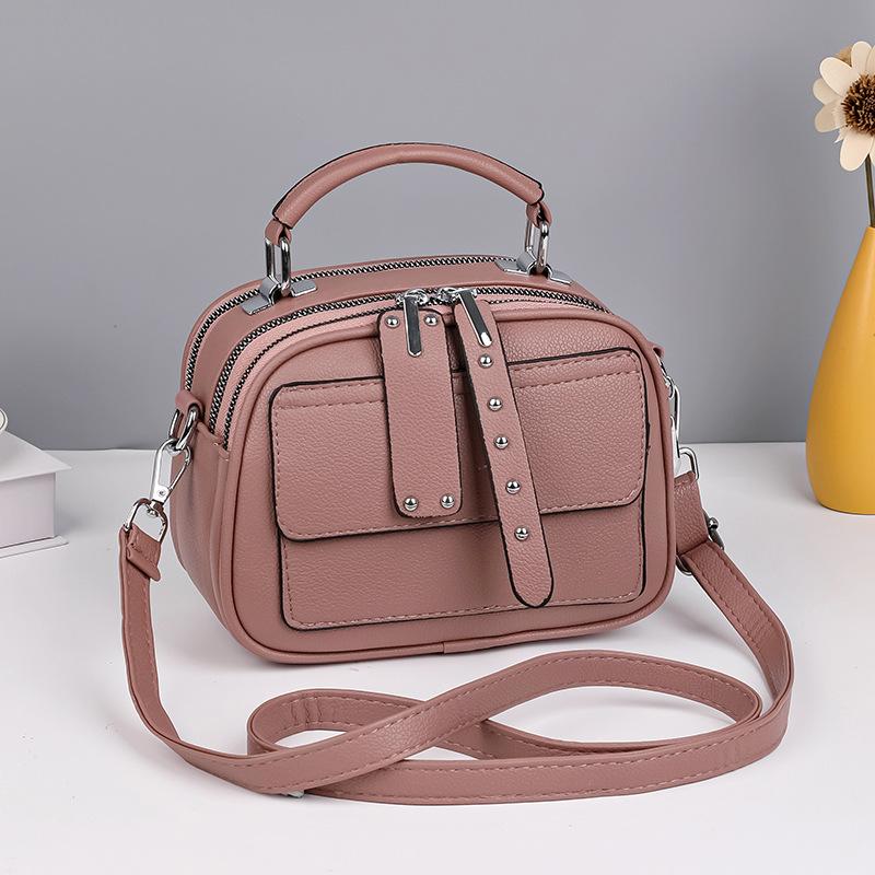Stylish and simple portable messenger small square bag