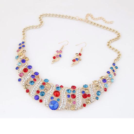 Náušnice s řetízkem s řetízkem vykládaným drahokamy Sada šperků pro svatební hostinu