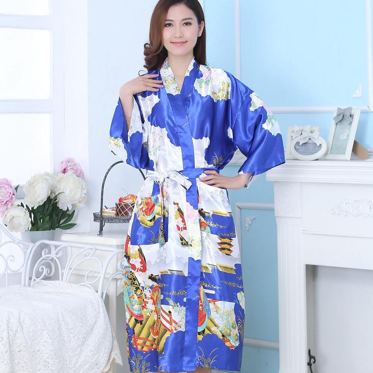 Εξαιρετικά Μακρύ Γυναικείο Μεταξωτό Ρόμπα Γκέισας σε Φλοράλ Σατέν Σχέδιο