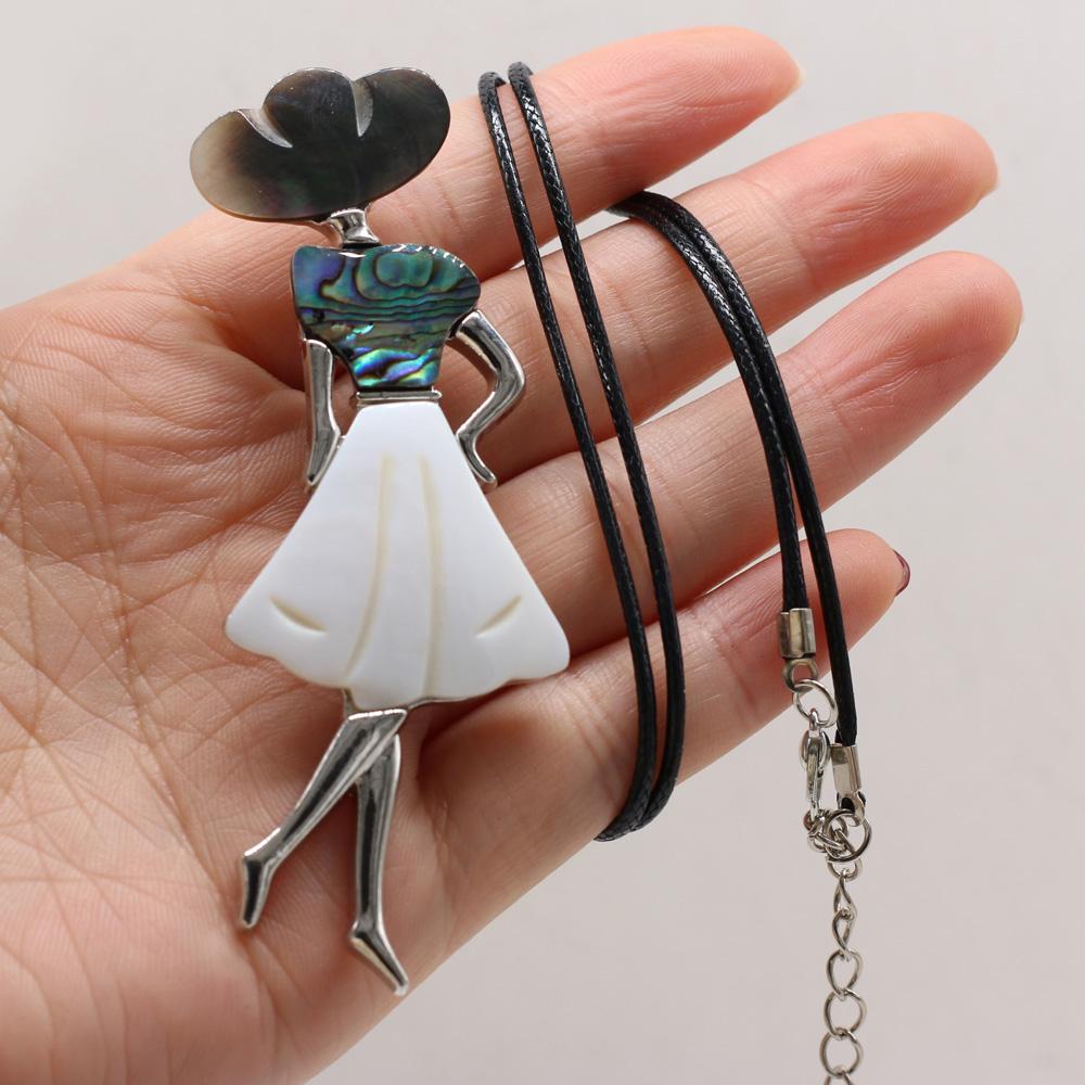 

Новый стиль, ожерелье из натуральных ракушек, красивая брошь, кулон, кожаный шнур, 2 мм, подвески для элегантных женщин, романтический подарок 30x85mm