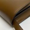 [Pre-Owned] Classic Box Gold Buckle Polished Calfskin Tofu Square Crossbody Shoulder Bag Medium - Excellent #UCVQ4E