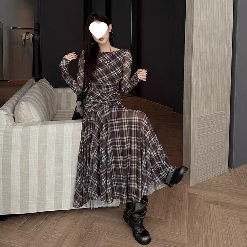 Autumn retro irregular long-sleeved dress plaid