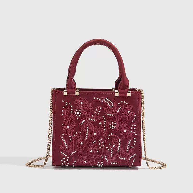 NEW Embroidered Shoulder Bag Elegant Handbag Retro Small Square Bag Wedding Party Luxury Designer Women Evening Clutch