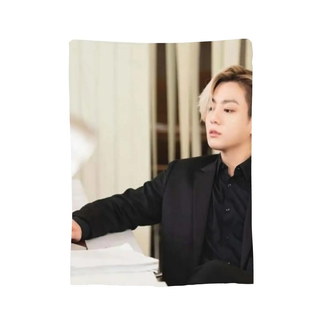 Jungkook Blankets Soft Warm Flannel Throw Blanket Plush for Bed Living Room Picnic Travel Home Sofa
