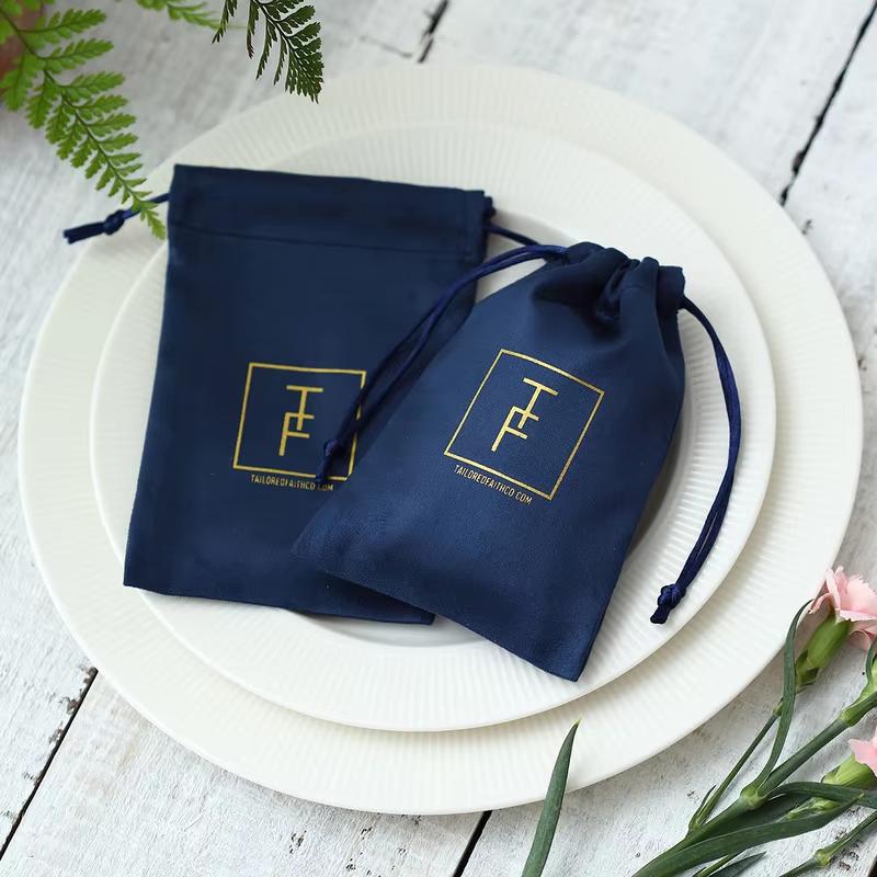 50/100Pcs Personalizd Jewelry Drawstring Flannel Bag Ring Earrings Bracelet Perfume Keychain Cosmetic Packaging Velvet Pouches