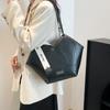 Pu Tote Bag For Women With Large Capacity And Dual Shoulder Straps For Daily Use