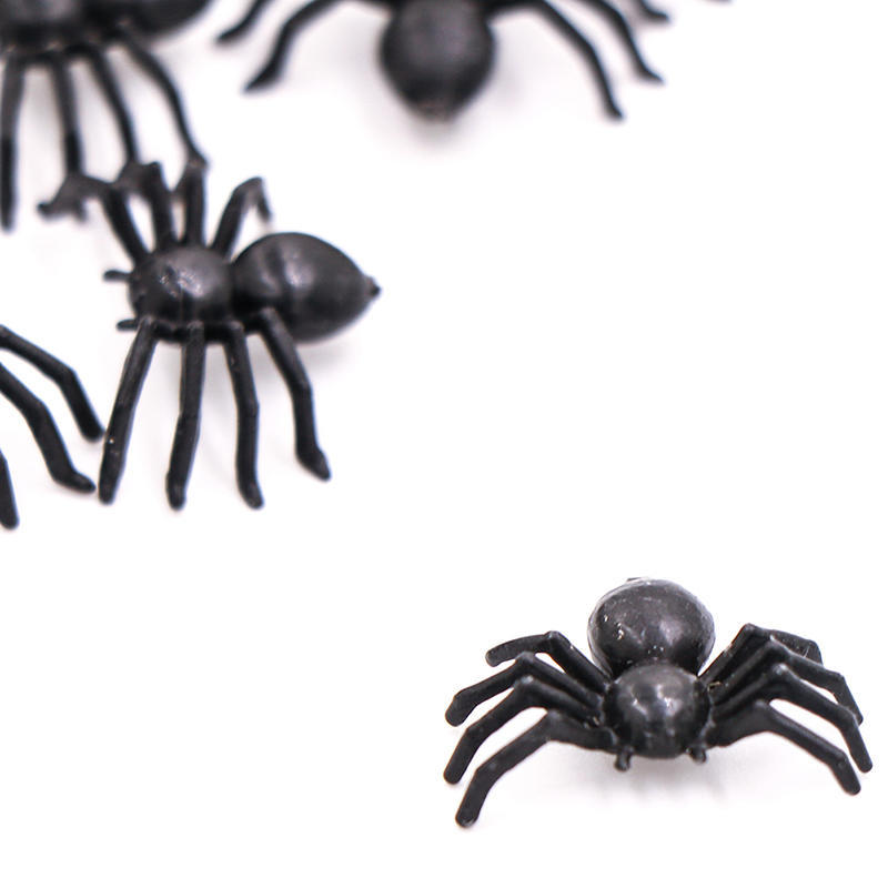 50Pcs Black Plastic Fake Spider Toys Halloween Funny Joke Prank Realistic Props