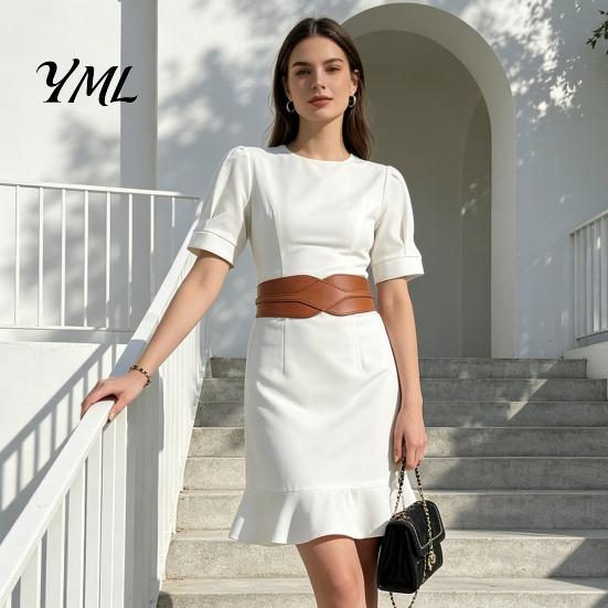 Stylish Waist Corset for Date Parties Women's Faux Leather Belt, Wide Elastic Waistband with Metal Trendy Accessory Dresses Buckle, No-Hole