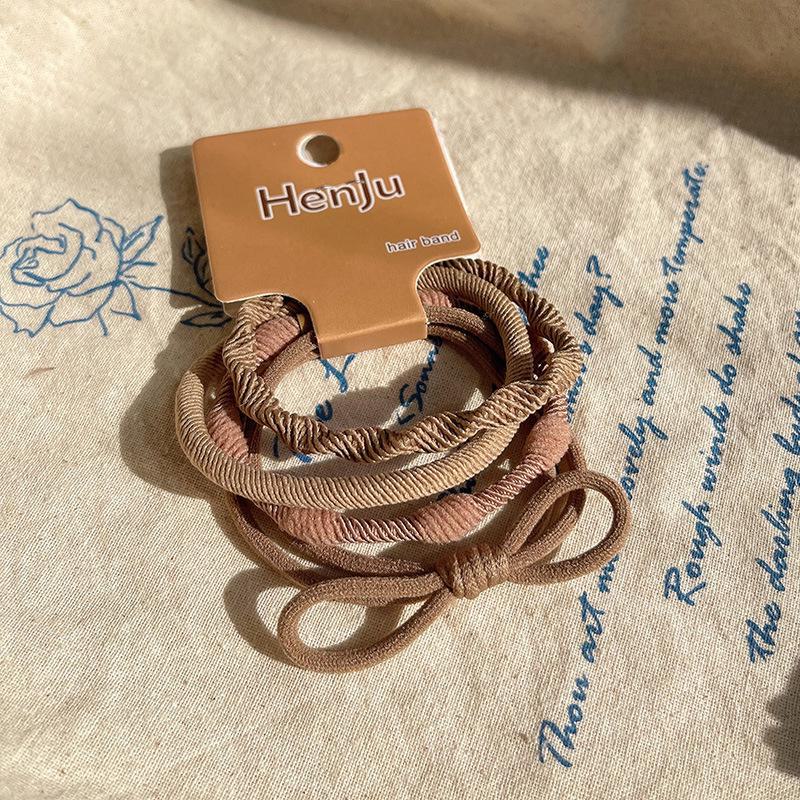 Trendy Elastic Plush Hair Ties for Autumn/Winter 2024