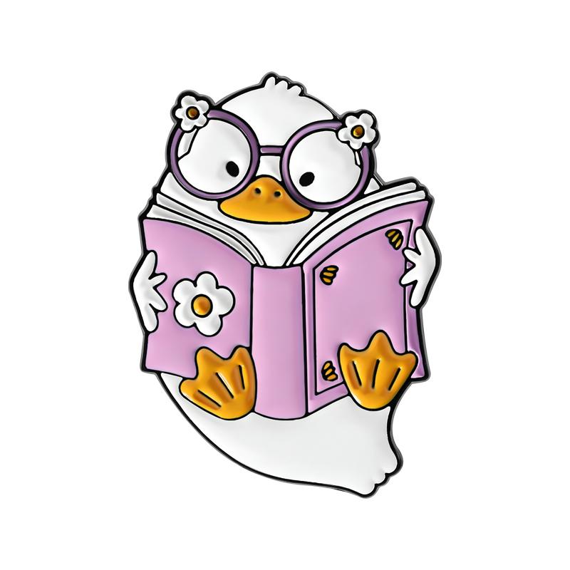 Funny Duck Reading Enamel Pins Bookish Brooches Lapel Badges Cute Cartoon Animal Book Jewelry Gift for Reader Friends