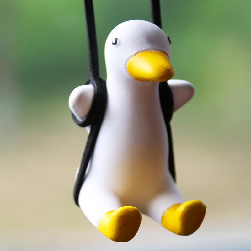 Креативный подвесной утенок на зеркало заднего вида