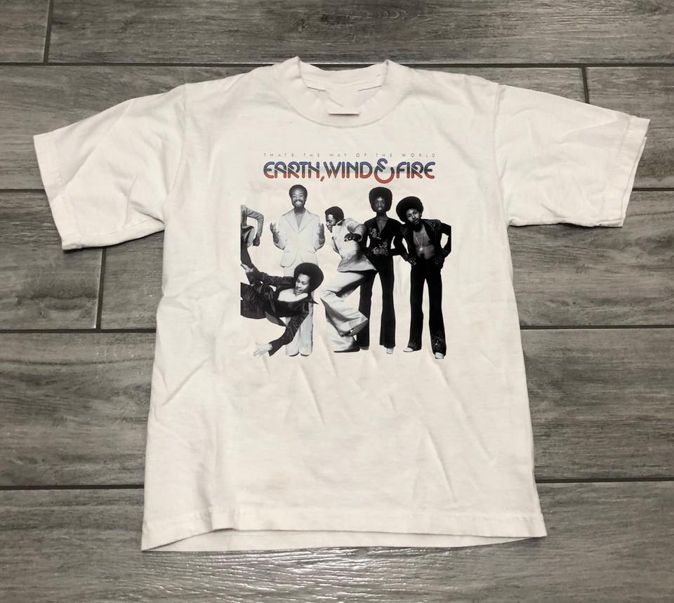 Earth Wind and Fire That s the Way of the World Shirt Gift fans S-234XL XXXL