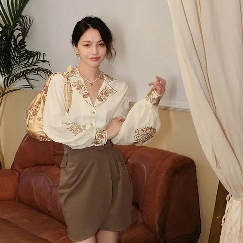 WTEMPO Spring Autumn Chic Retro Embroidered Elegant V-neck Shirt Long Lantern Sleeve Casual Versatile Tops for Women