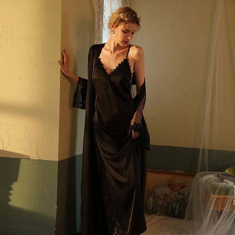 Spitzen-Tief-V-Rückenfreies Satin-Set Cami-Nachthemd mit Netzärmel Außenmantel Lange Loungewear 6076 Luxuriöse Zweiteilige Nachtwäsche mit Schicken Netzärmeln