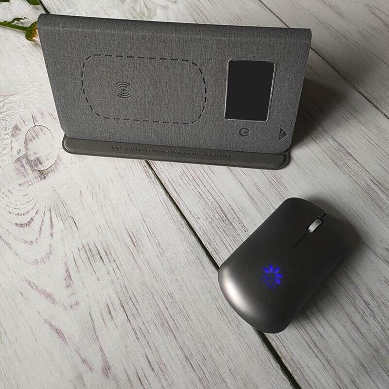 

Foldable Mouse Pad & Wireless Mouse Business Gift Set