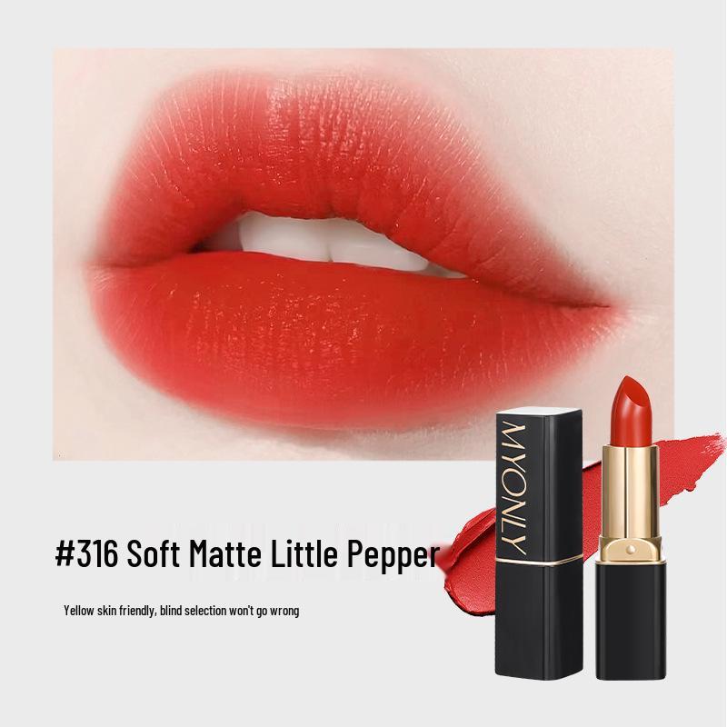 Velvet Matte Long-lasting Soft Mist Lipstick in Little Pepper Color