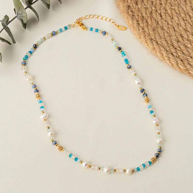 GEMCHIC Women s Colorful Crystal Beaded Pearl Choker Necklace, Gold Tone Geometric Style