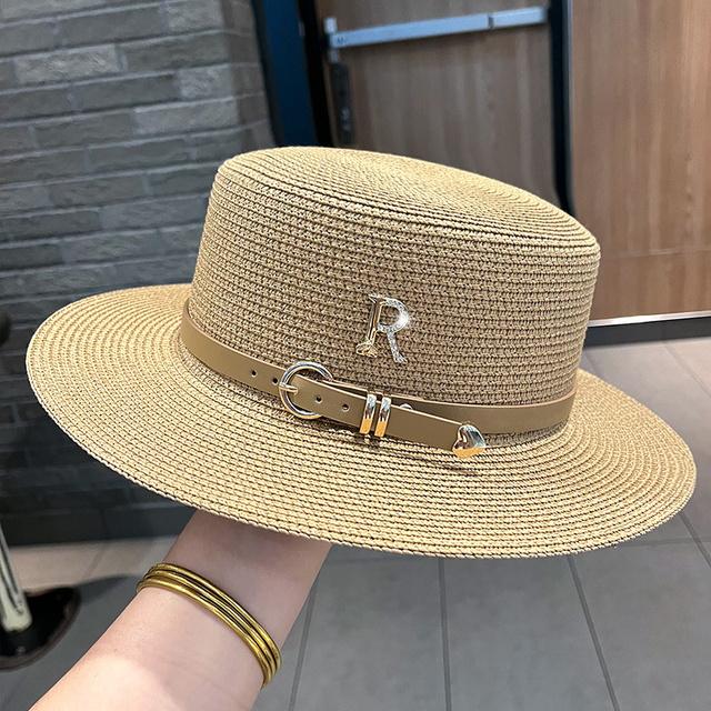 Women's Vintage Straw Hat with Adjustable Strap and Metal R Buckle for Beach and Outdoor Leisure