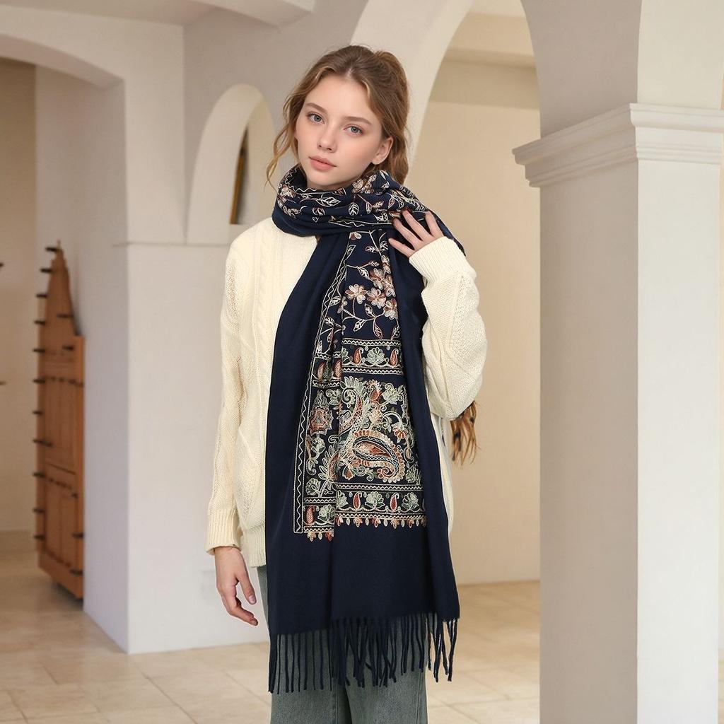 Woman Winter Warm Embroidery Floral Scarf Pashmina Shawl Tassel Scarves Fashion Long Wrap Solid Cashmere Like Mulffer 190*90Cm