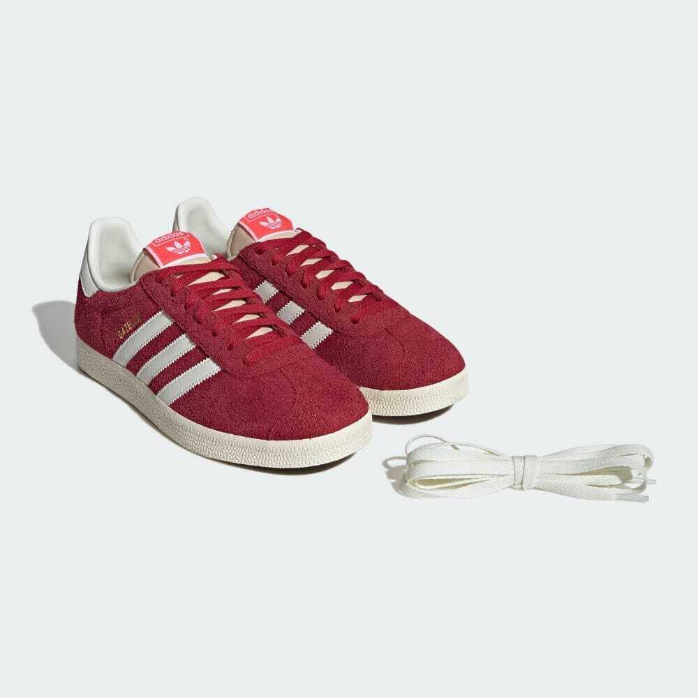 IF9652 adidas Originals Gazelle Team Victory Red Off White Cream White (Men s) 10