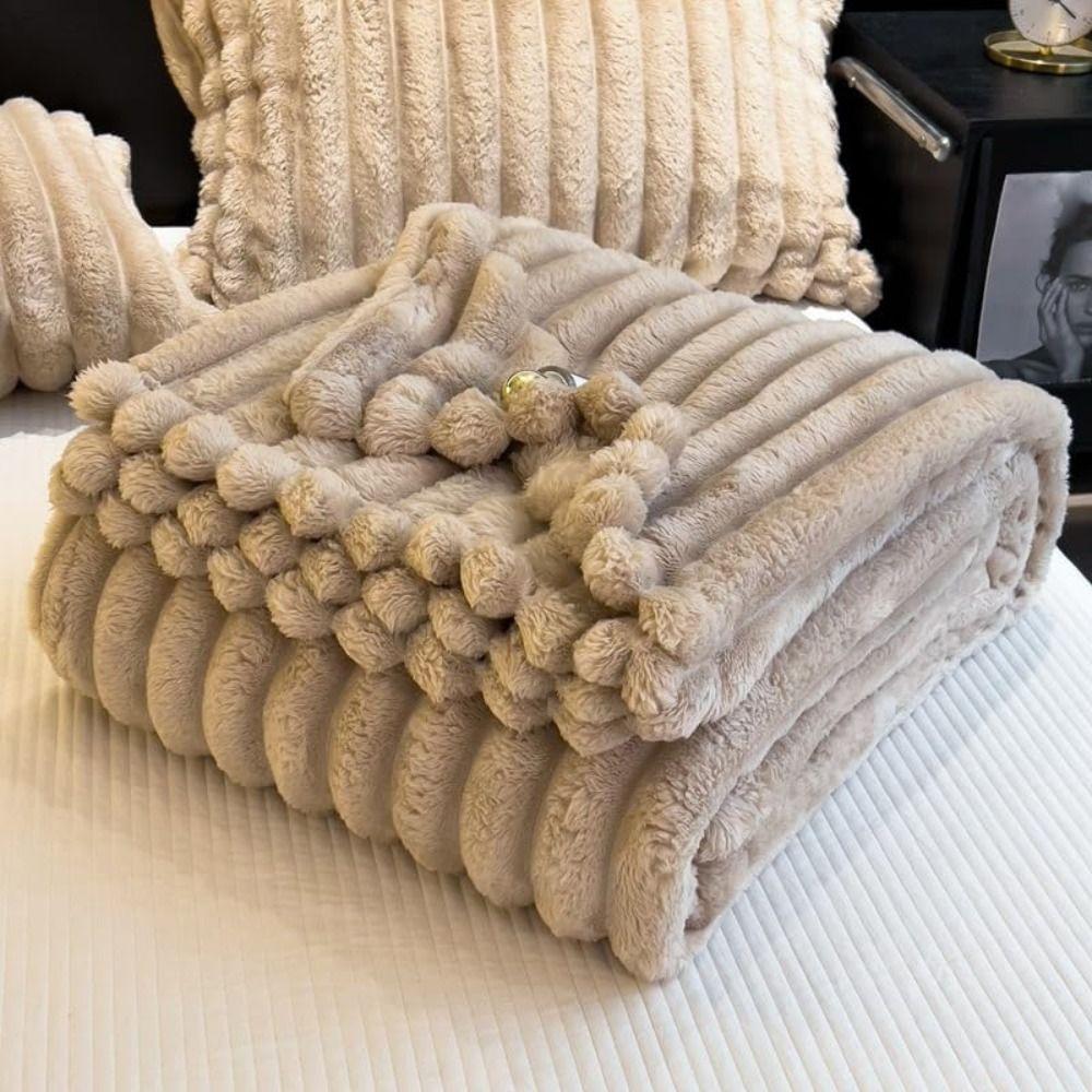 Double Sided Warm Blanket Skin-Friendly Bunny Blanket New Throw Blanket