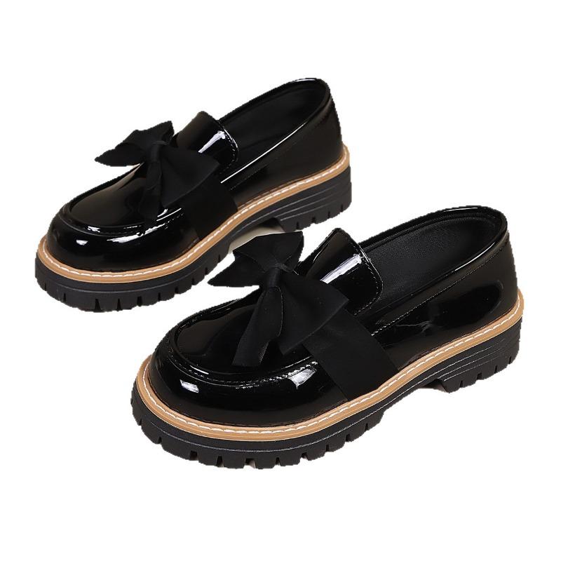 New Style Leather Shoes - Versatile Flat Women's Shoes - One-piece Slip-on Shoes