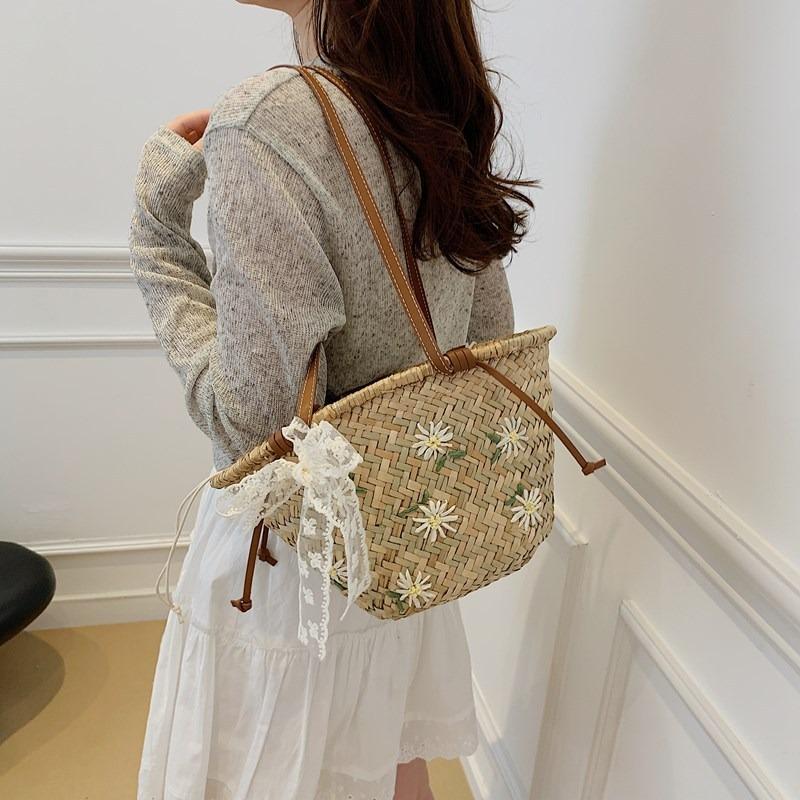 Summer straw bucket bag new women's silk scarf bow flower seaside vacation shoulder bag