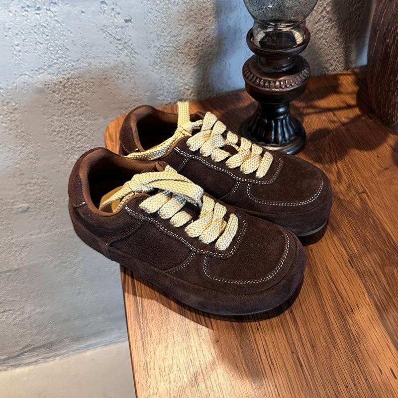 The First Layer of Cowhide Little White Shoes for Women's 2025 Autumn New Versatile Soft Soles Are Not Tired of Feet, Retro Board Shoes, Platform Cas