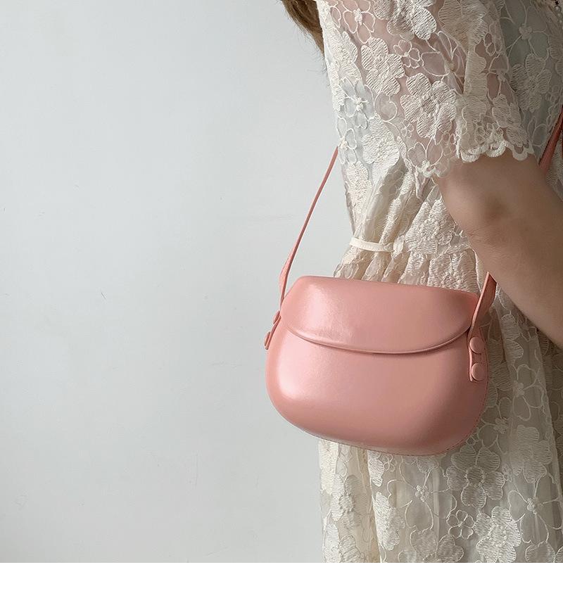 Tooxika Ladies New Red Pressed Shell Saddle Bag, Crossbody Solid Color Small Shell Bag