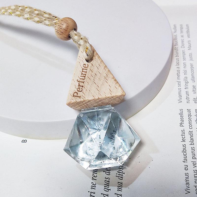 High-End Car Perfume Pendant: Essential Oil Hanging Diffuser for Men and Women Fragrance