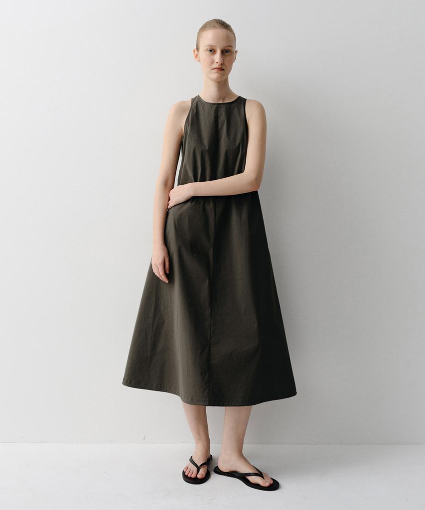 Ia Halter Neck Dress (Deep Khaki)